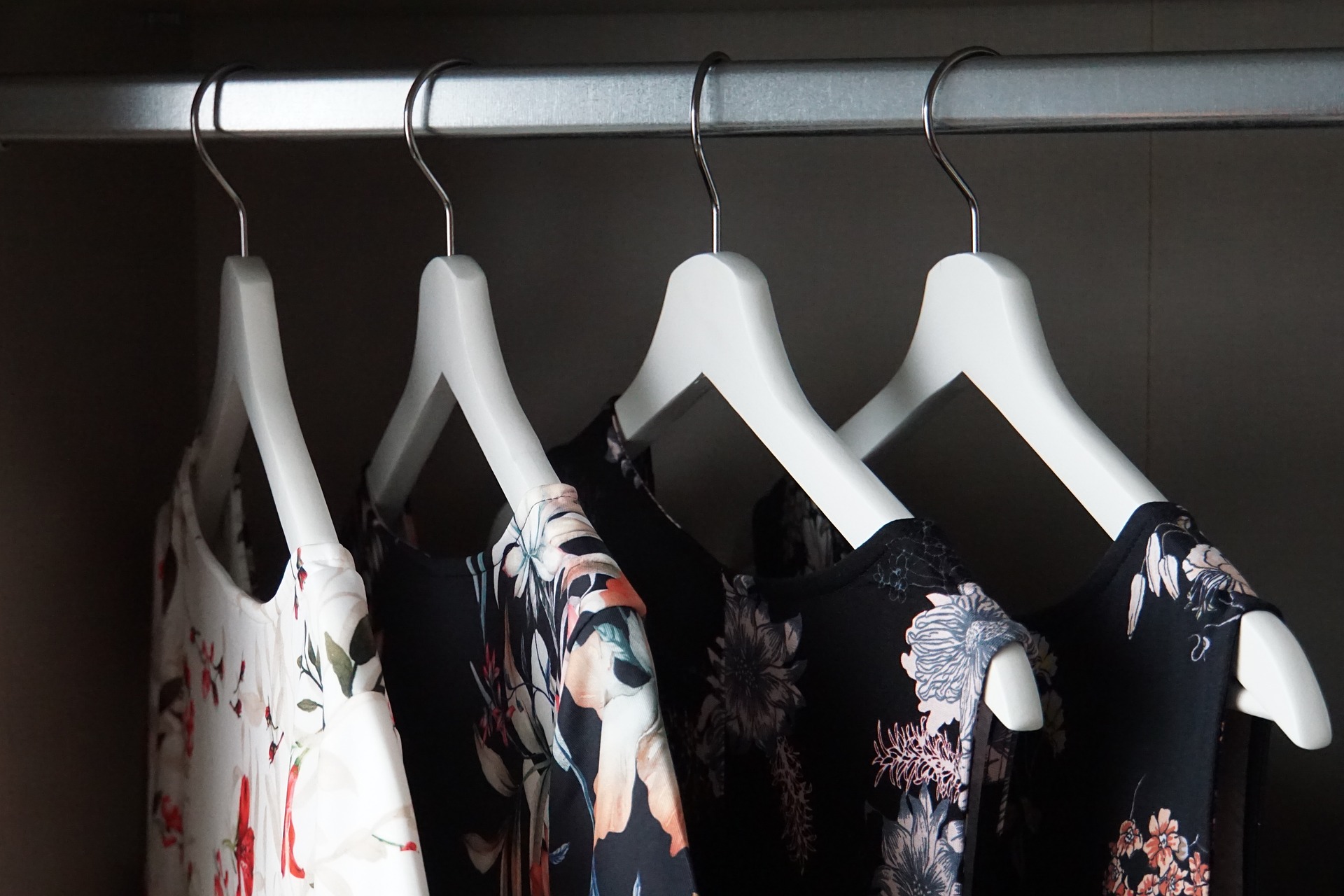 Mettre Ses Vetements A L Envers Signification Comment ranger ses vêtements pour qu'ils vous servent longtemps